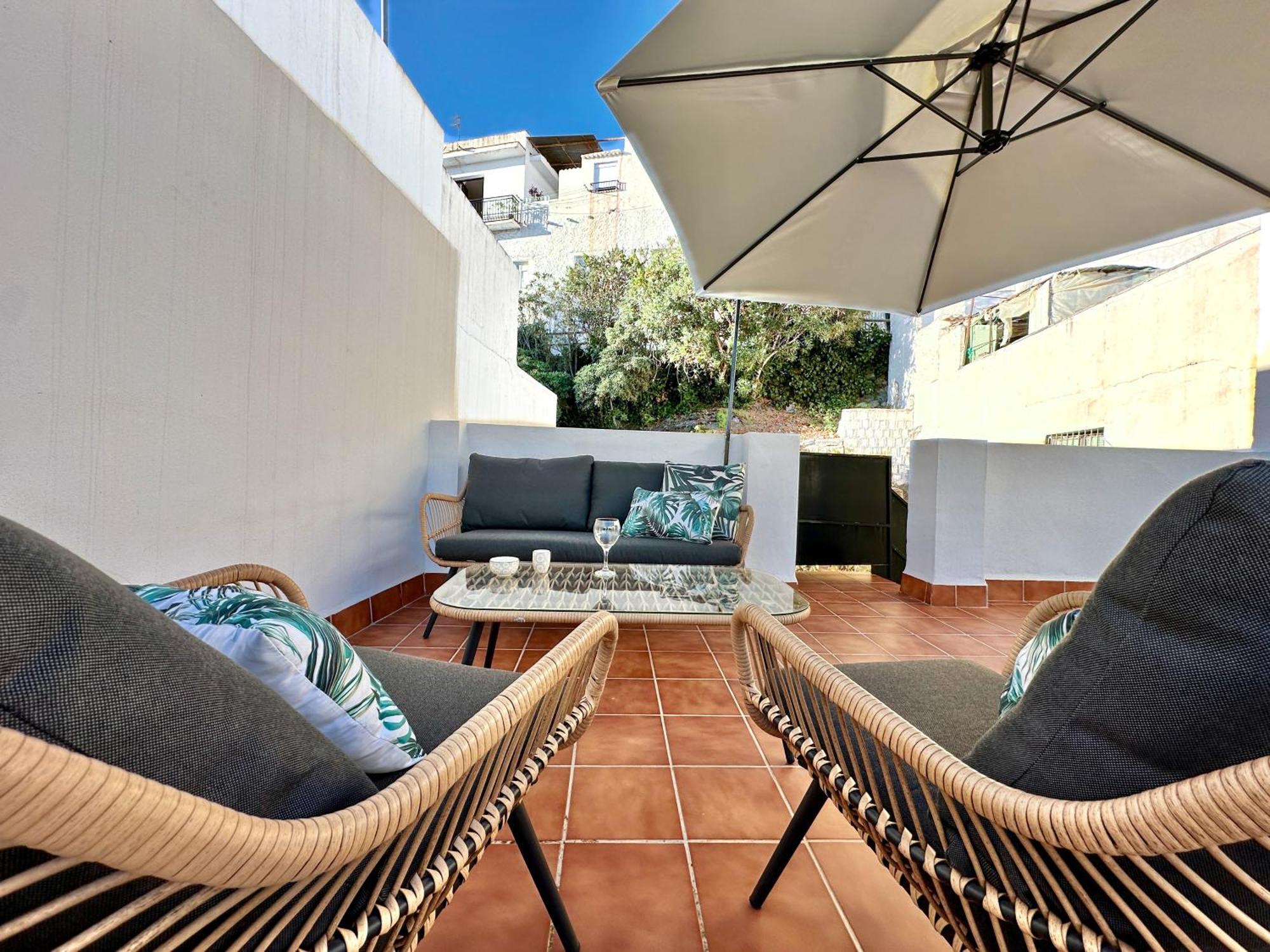 Villa Casa Carmen Terraza Y Patio Privado En Salobreña Exterior foto